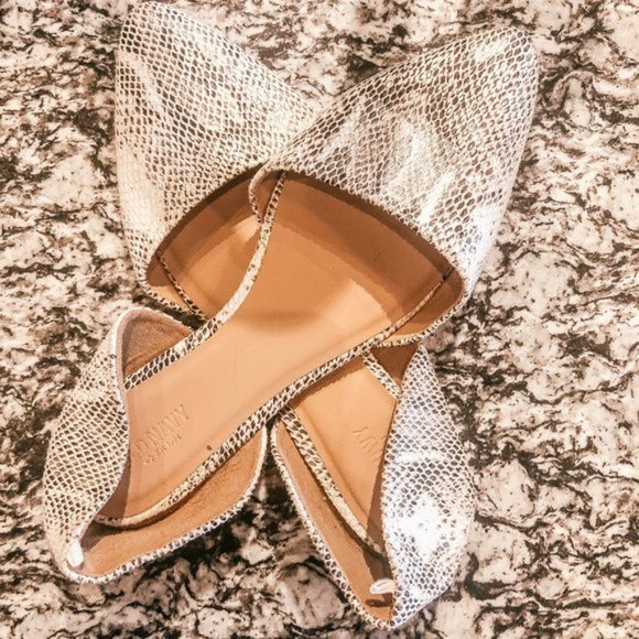 Old Navy Shoes - Old Navy Snakeskin Flats